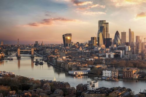 Listing-UK-Equities-Performance